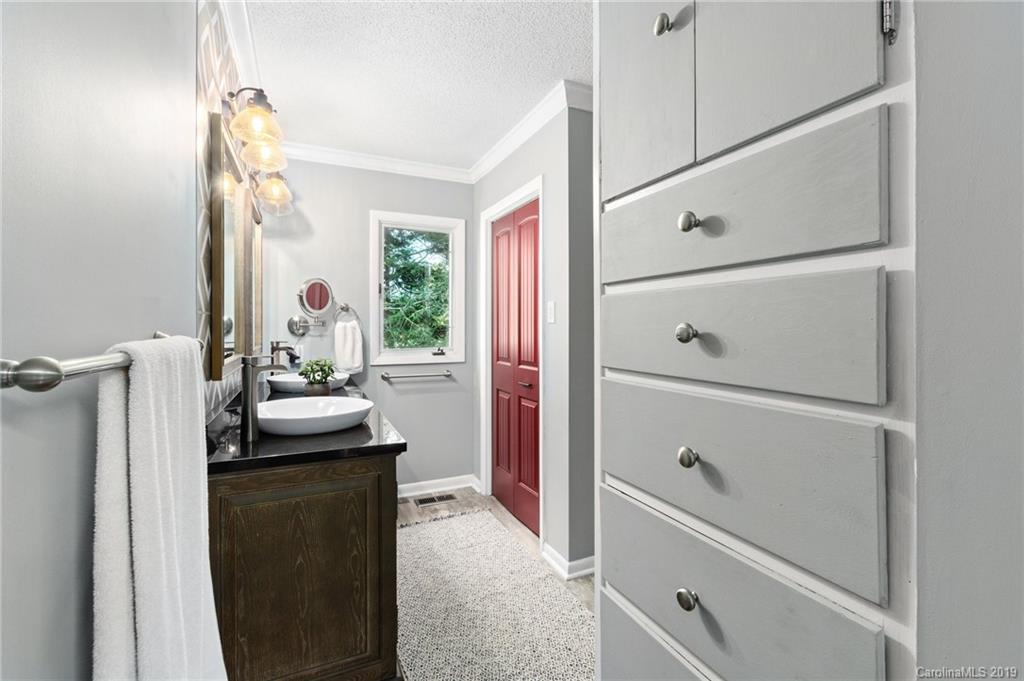 72 Baldwin Road Arden NC 28704