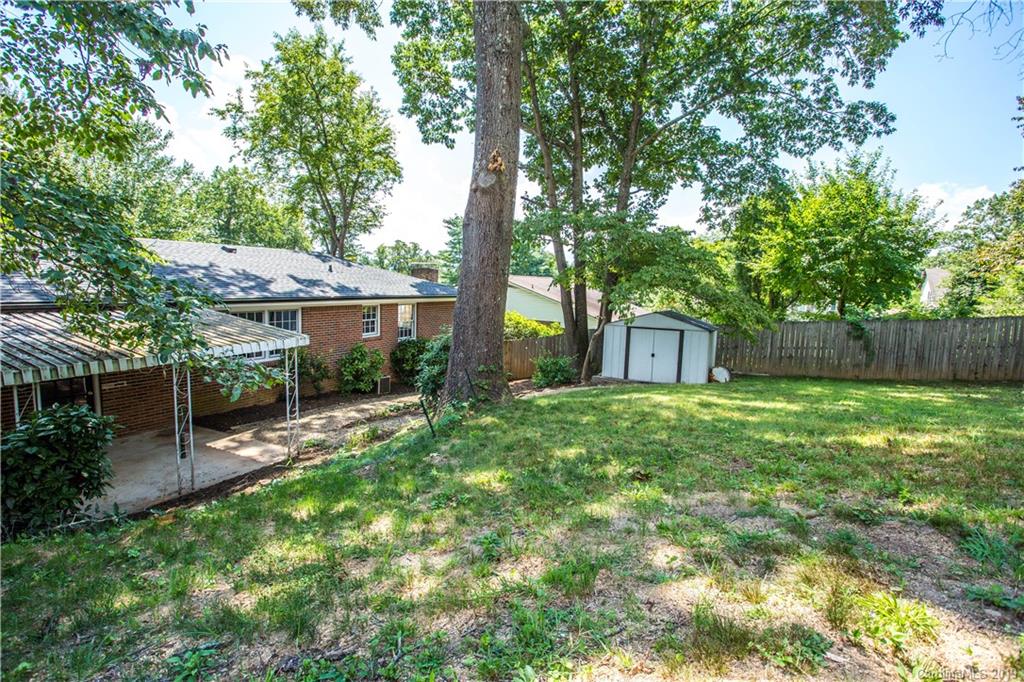 130 Wyoming Road Asheville NC 28803