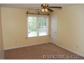 40 Memory Lane Arden NC 28704