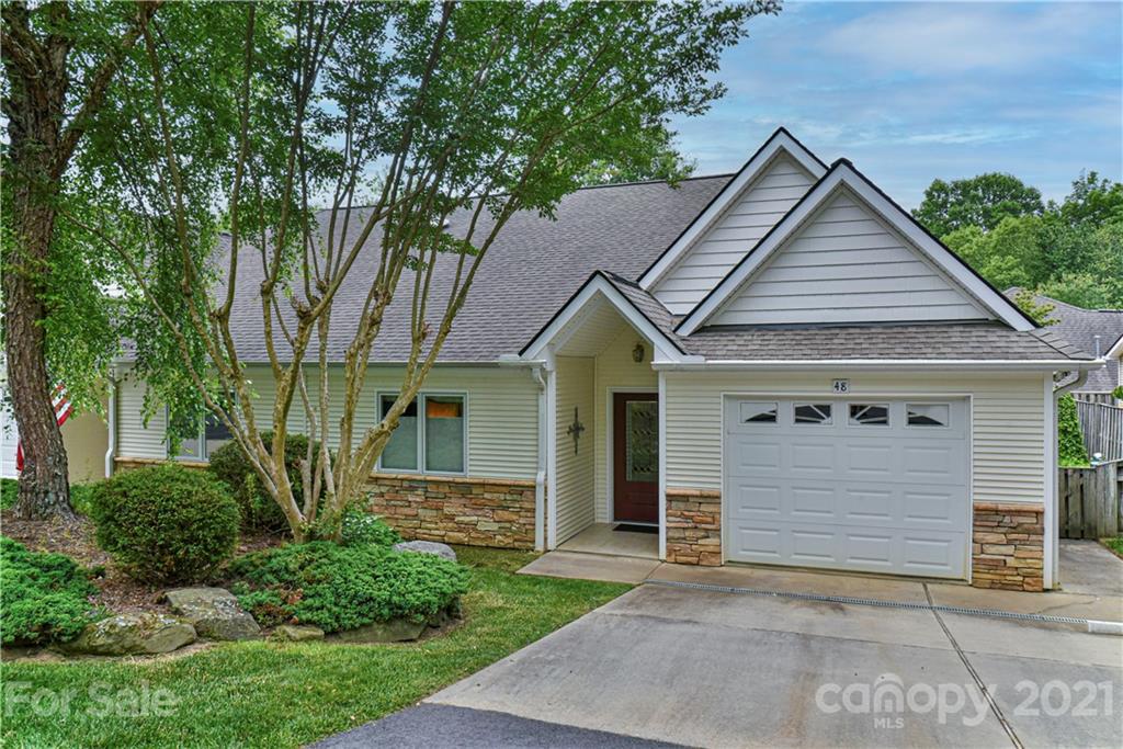 48 Honeycomb Circle Swannanoa NC 28778