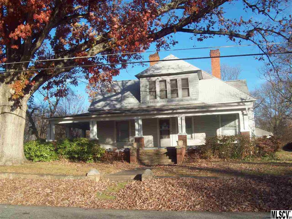 305 11th Street Sw Hickory NC 28602