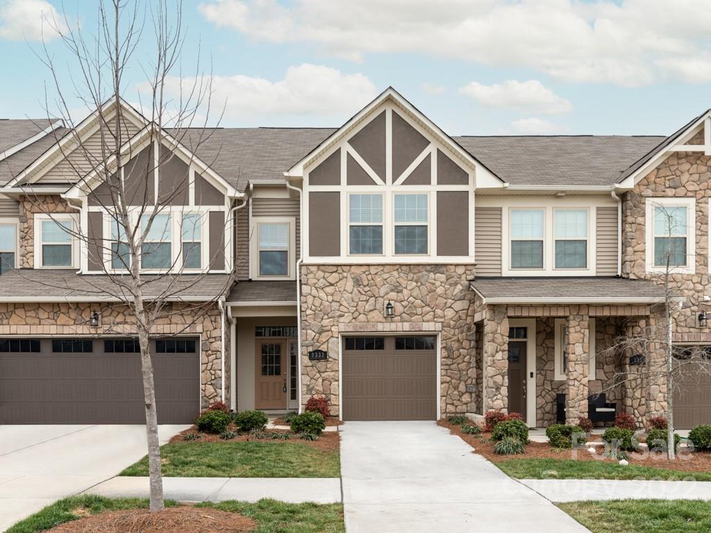 9333 Glenburn Lane Charlotte NC 28278