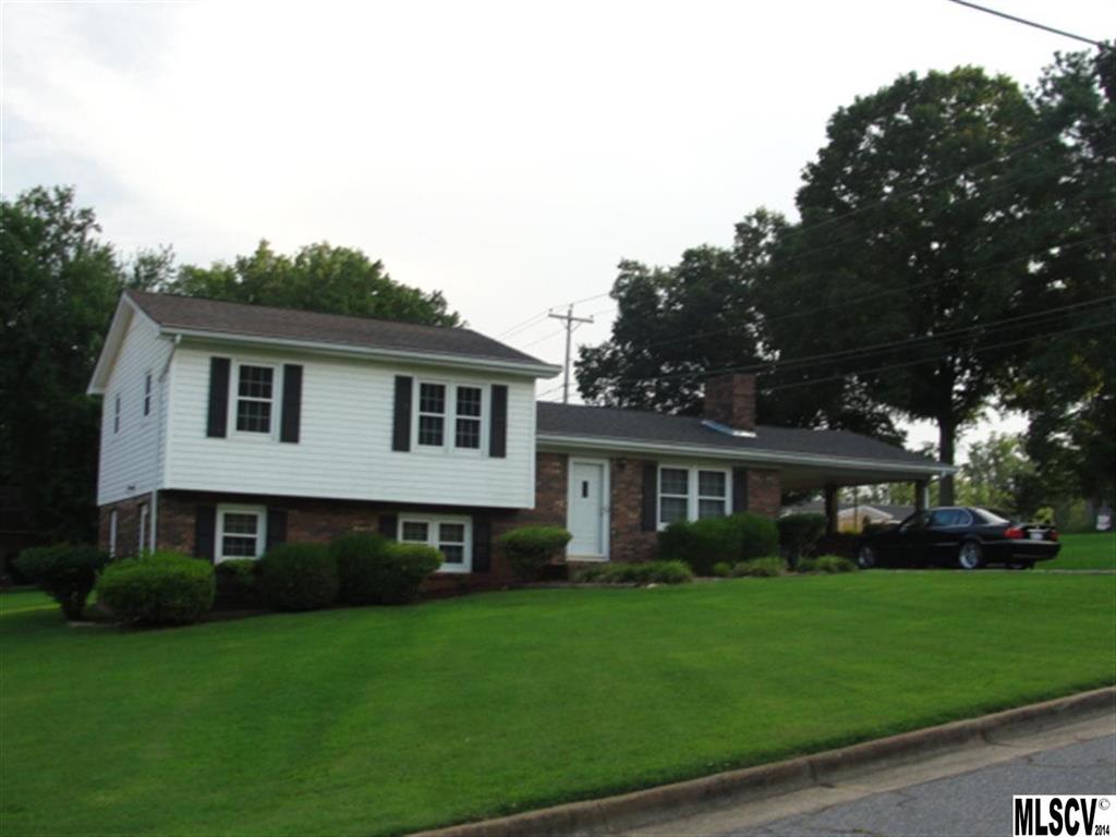 303 Meadowbrook Drive Newton NC 28658