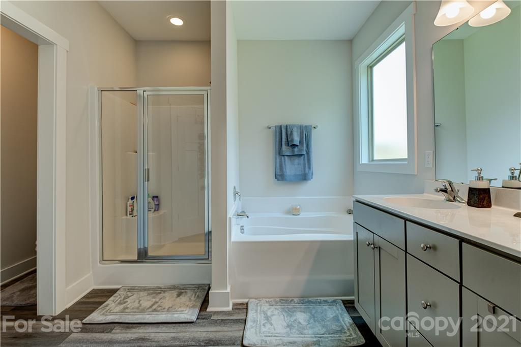 137 Water Leaf Drive Weaverville NC 28787