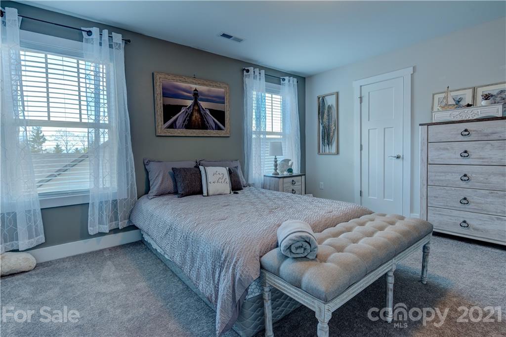 137 Water Leaf Drive Weaverville NC 28787