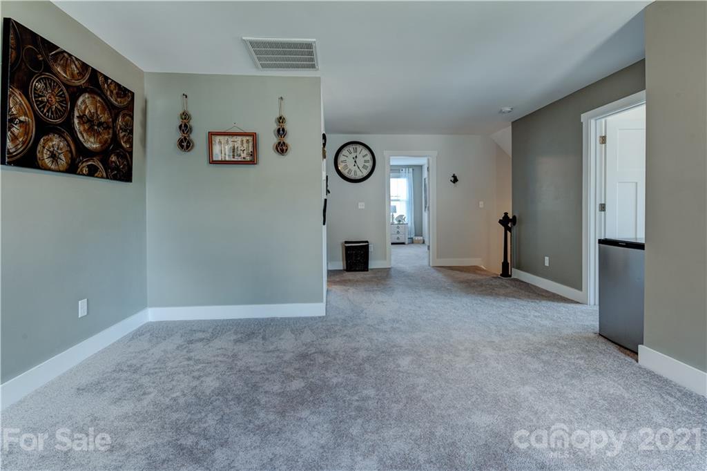 137 Water Leaf Drive Weaverville NC 28787