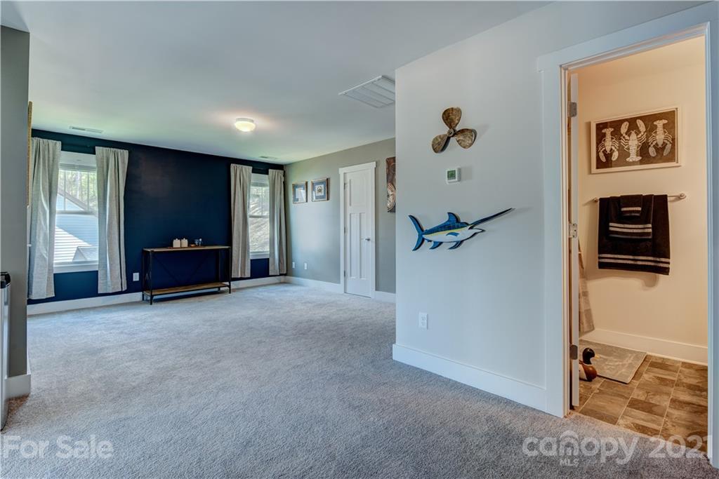 137 Water Leaf Drive Weaverville NC 28787