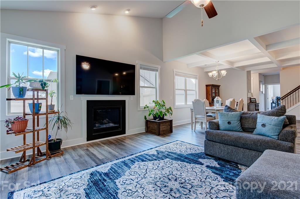 137 Water Leaf Drive Weaverville NC 28787
