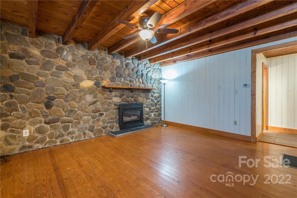 109 Starview Knoll Weaverville NC 28787