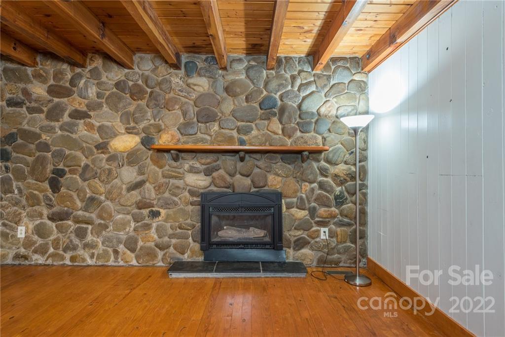 109 Starview Knoll Weaverville NC 28787