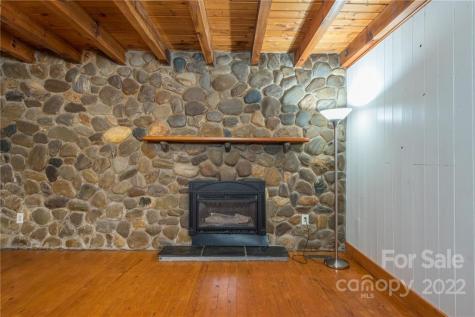 109 Starview Knoll Weaverville NC 28787
