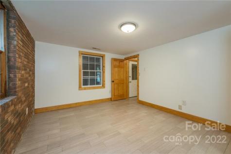 109 Starview Knoll Weaverville NC 28787