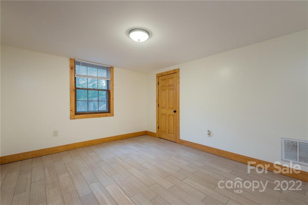 109 Starview Knoll Weaverville NC 28787