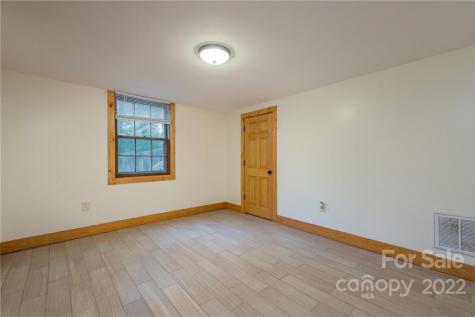 109 Starview Knoll Weaverville NC 28787