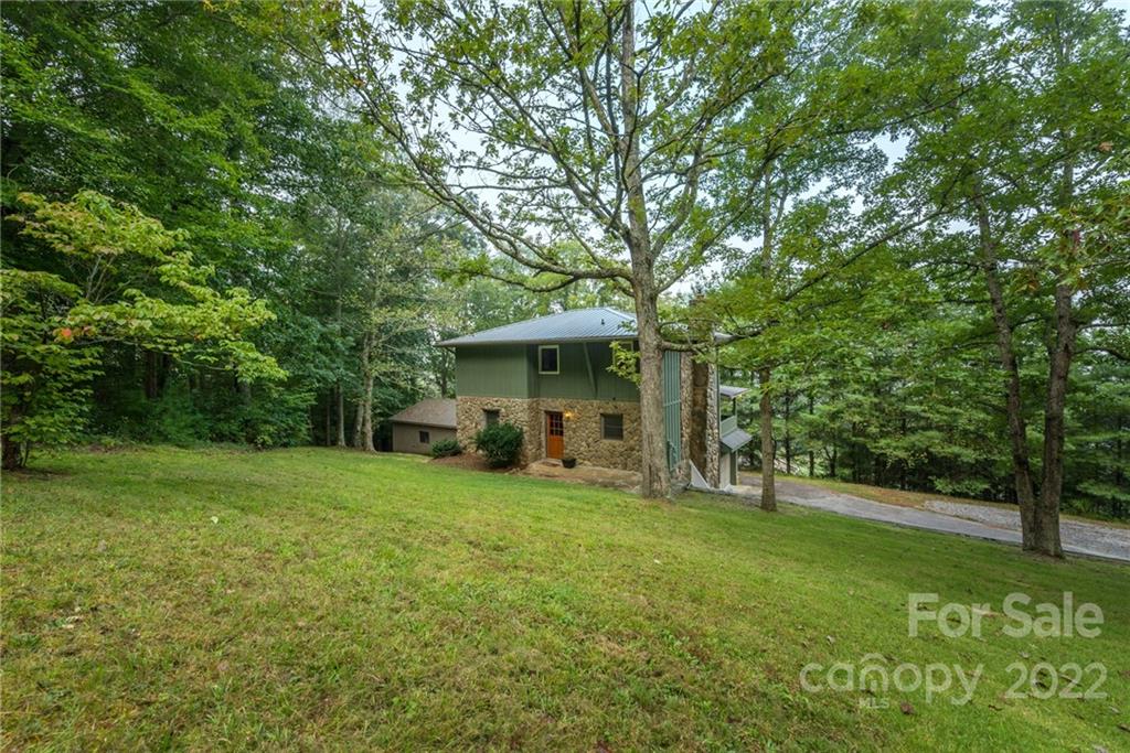 109 Starview Knoll Weaverville NC 28787