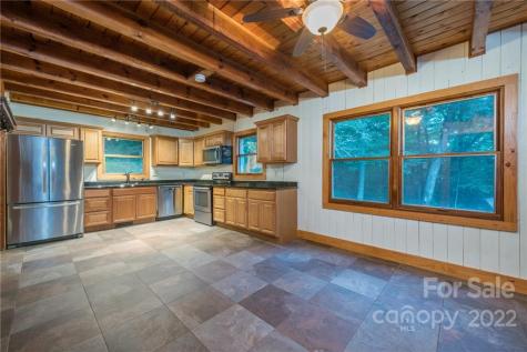 109 Starview Knoll Weaverville NC 28787