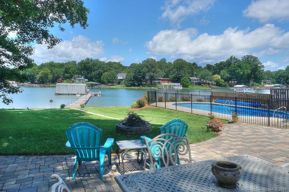 3259 Miners Cove Court Denver NC 28037