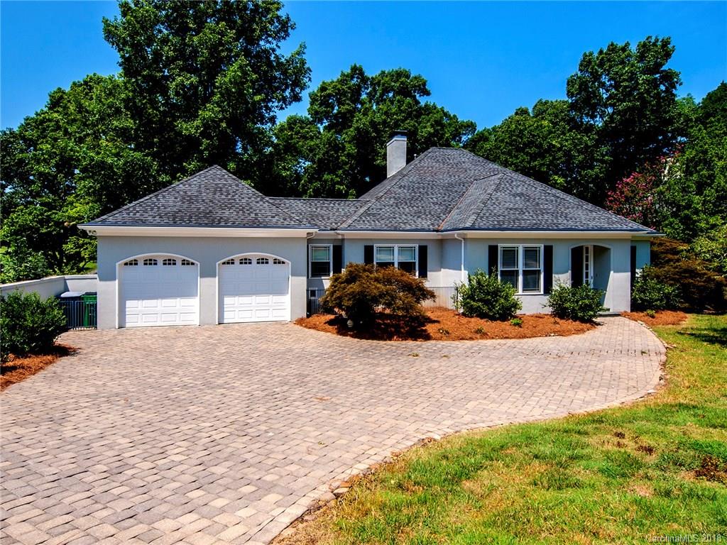 3900 Seminole Court Charlotte NC 28210