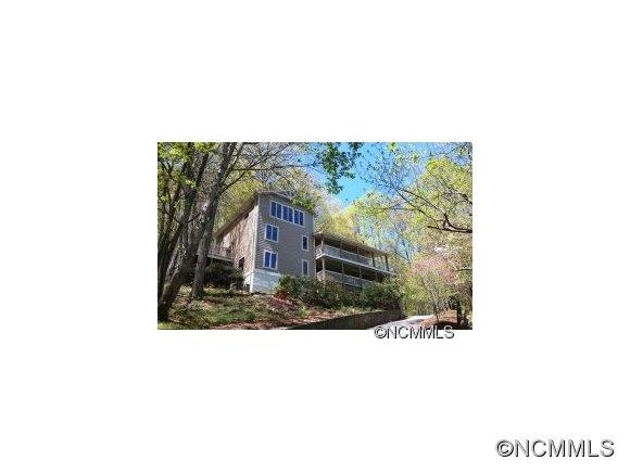 1092 High Vista Drive Mills River NC 28759