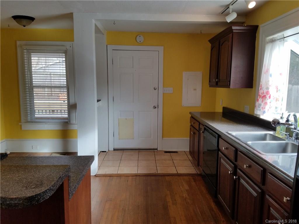 52 Ridgelawn Road Asheville NC 28806