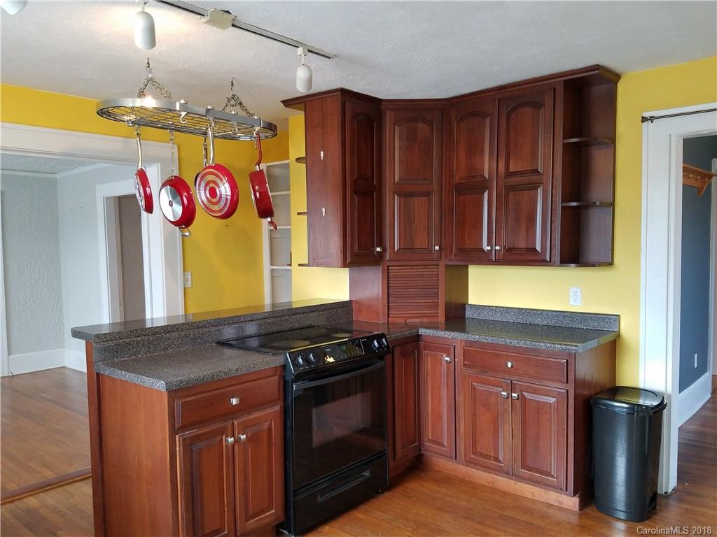 52 Ridgelawn Road Asheville NC 28806