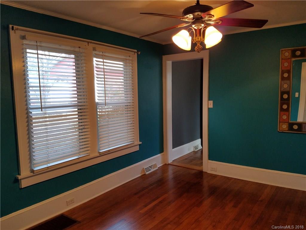 52 Ridgelawn Road Asheville NC 28806