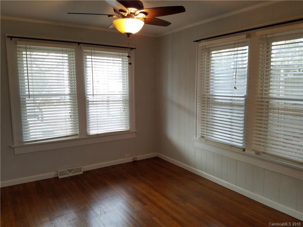 52 Ridgelawn Road Asheville NC 28806