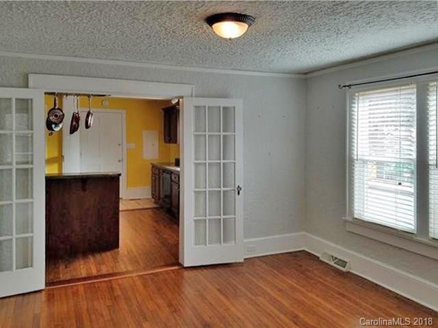52 Ridgelawn Road Asheville NC 28806