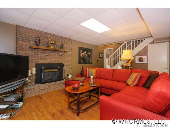 7 Country Spring Drive Asheville NC 28804