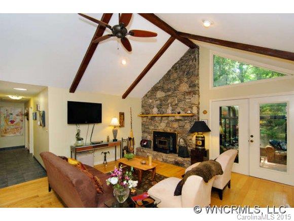 7 Country Spring Drive Asheville NC 28804