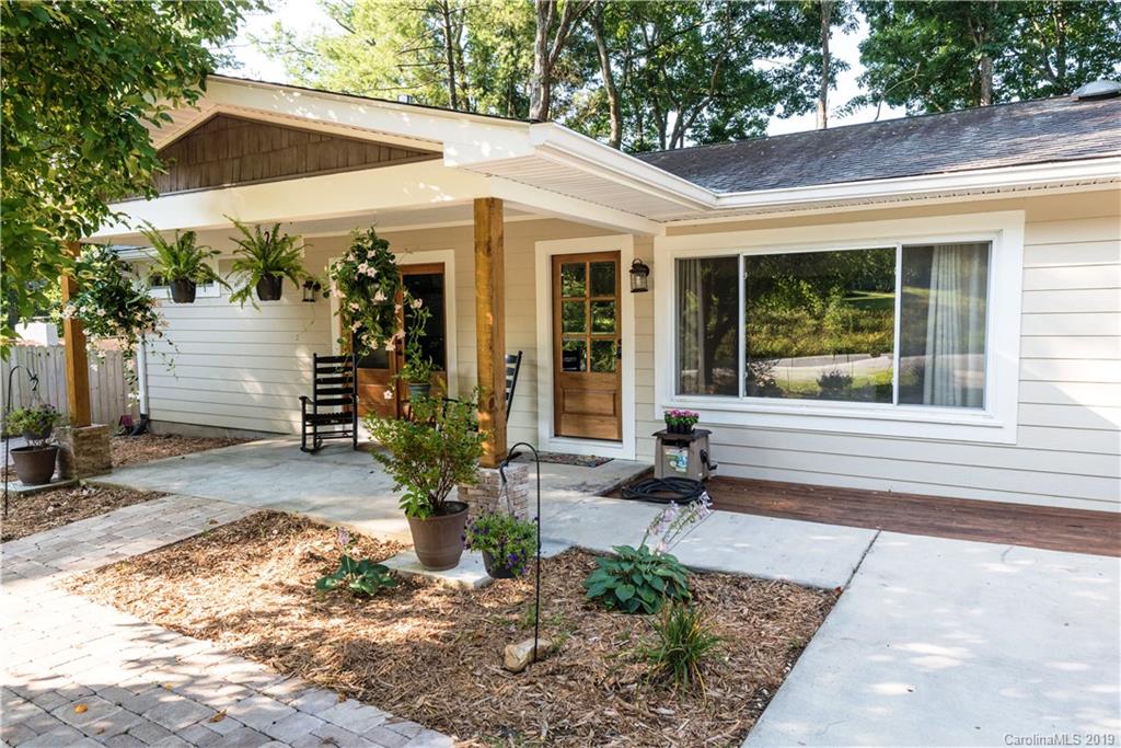 94 Oak Terrace Arden NC 28704