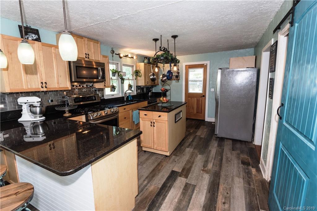 94 Oak Terrace Arden NC 28704