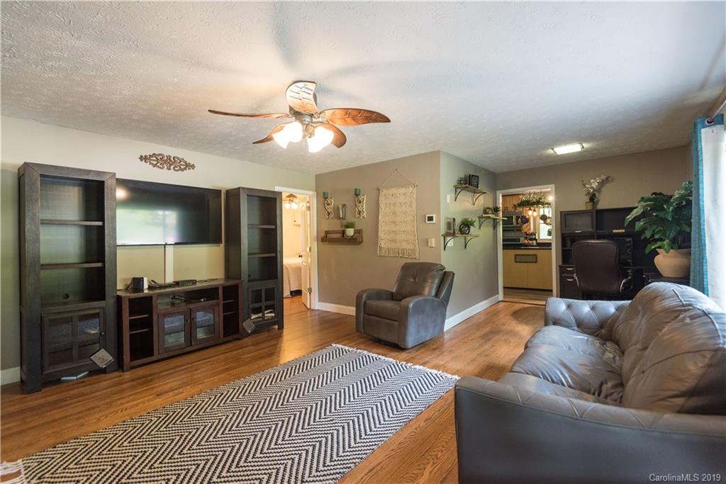 94 Oak Terrace Arden NC 28704