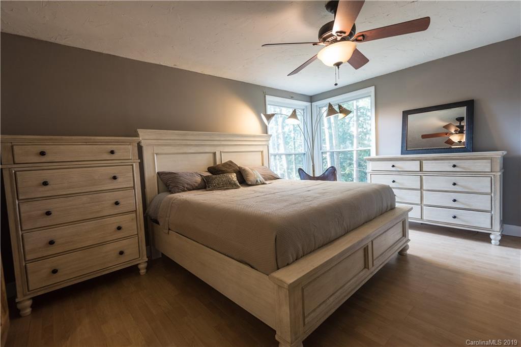 94 Oak Terrace Arden NC 28704