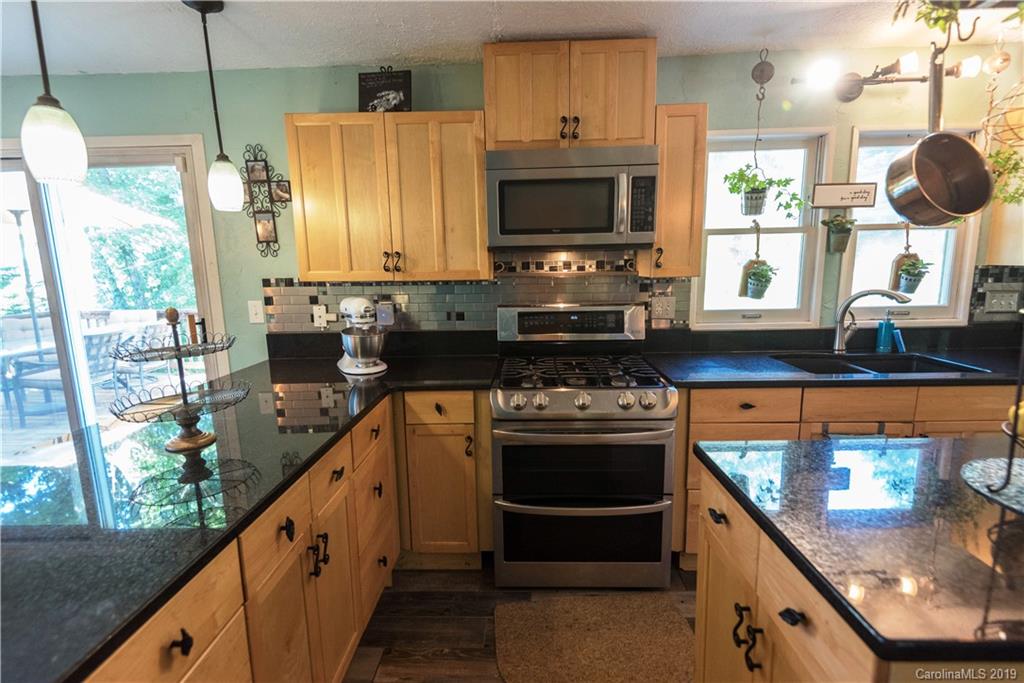 94 Oak Terrace Arden NC 28704