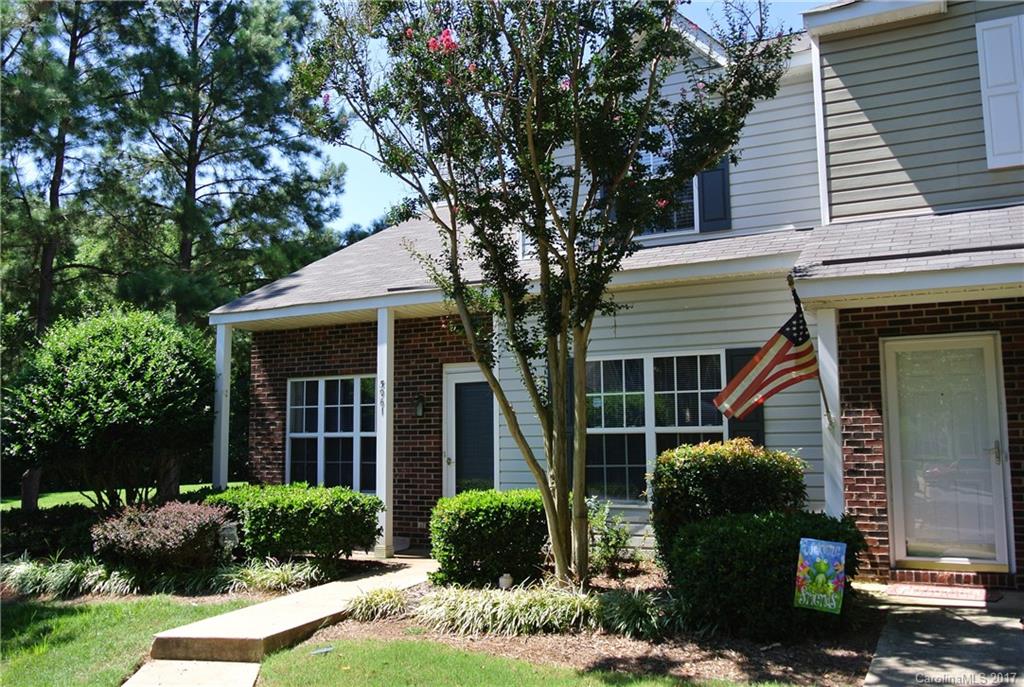 5961 Cougar Lane Charlotte NC 28269