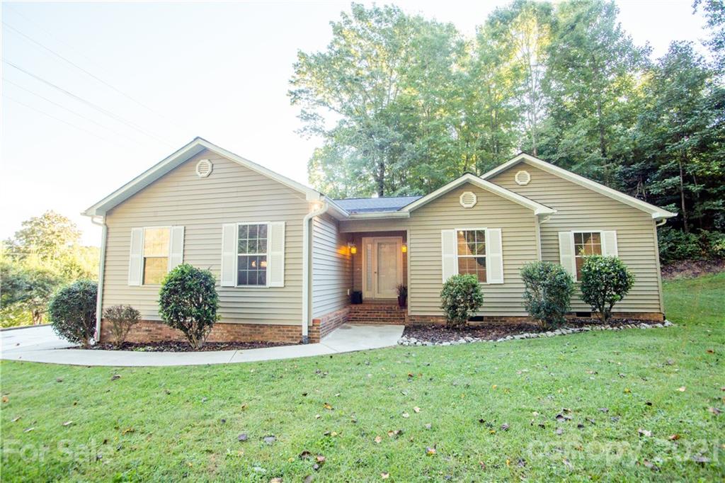 135 Forest Heights Drive Marion NC 28752