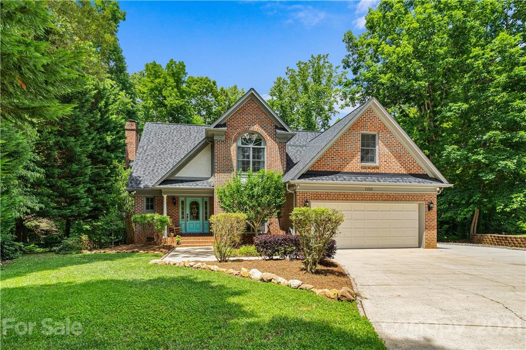 7220 Price Point Denver NC 28037