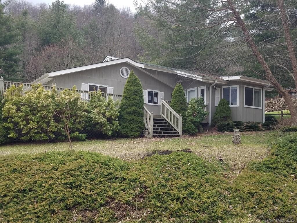 3833 Hemphill Road, Waynesville NC Real Estate Listing MLS Car3607880