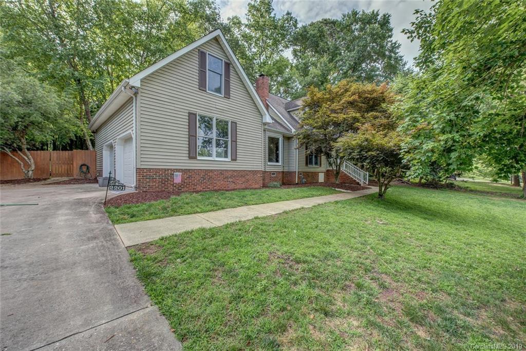 2201 Holly Lane Shelby NC 28150