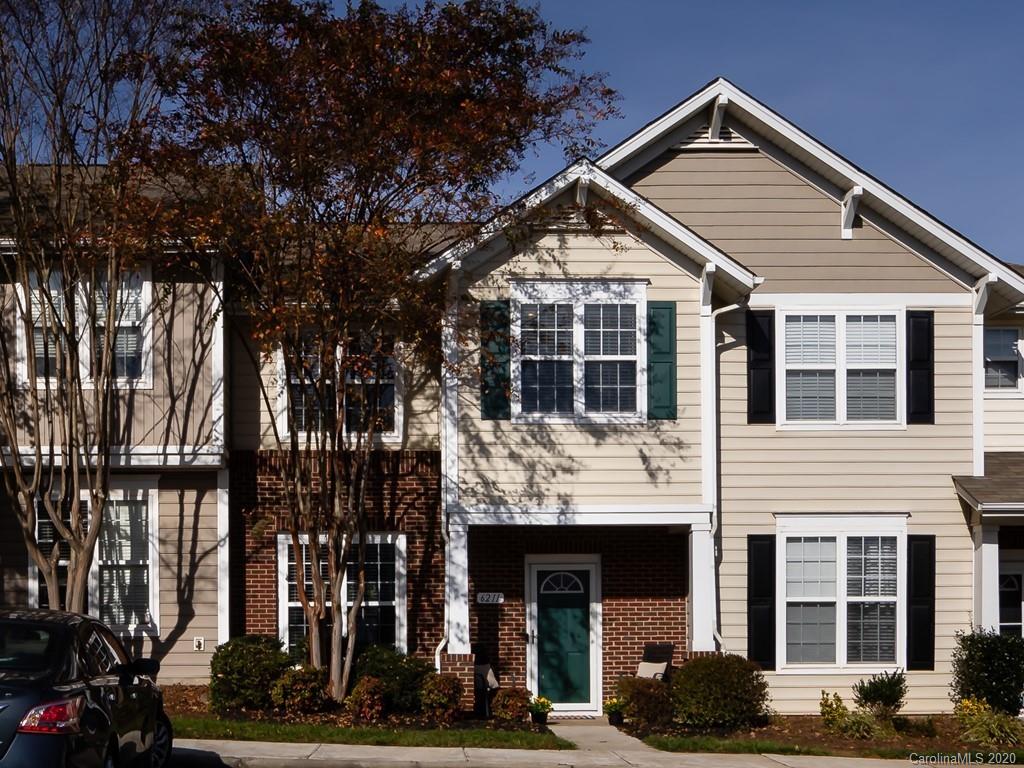 6211 Castleglen Court Charlotte NC 28269