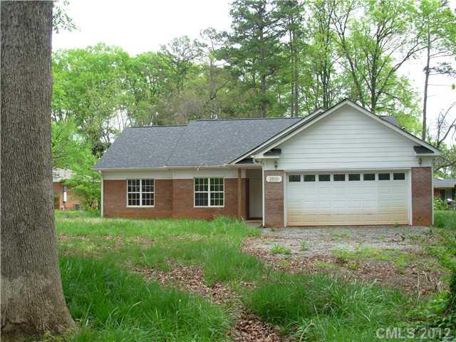 2501 Burkholder Road Charlotte NC 28214