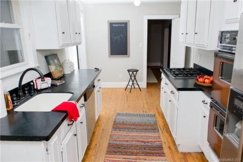 29 Clairmont Avenue Asheville NC 28804