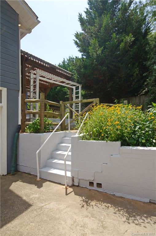 29 Clairmont Avenue Asheville NC 28804