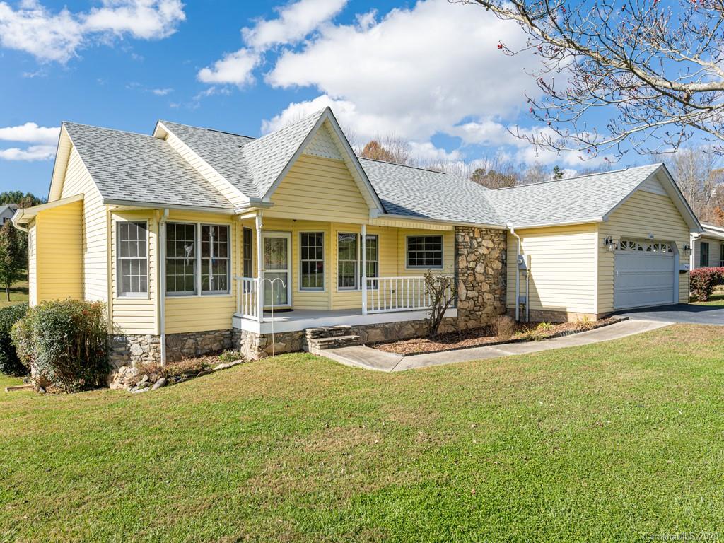 144 Canaan Drive Candler NC 28715