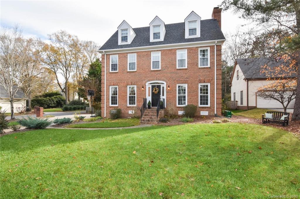 7001 Foxglove Drive Charlotte NC 28226