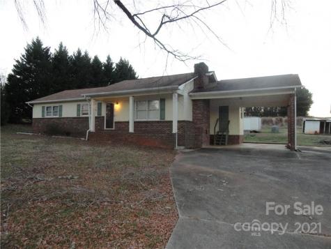 486 Robinson Creek Road Bostic NC 28018