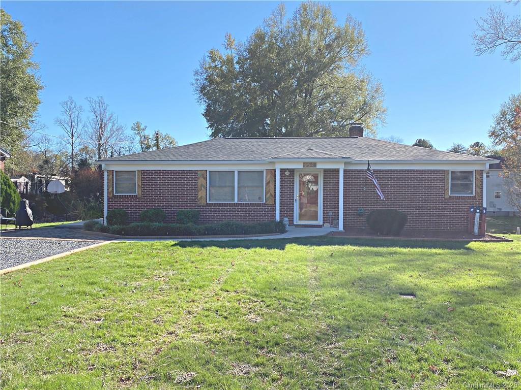 2541 3rd Avenue Nw Hickory NC 28601