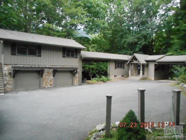 61 The Glens Boulevard Banner Elk NC 28604