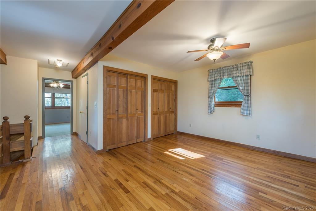 12 Woods Road Fairview NC 28730